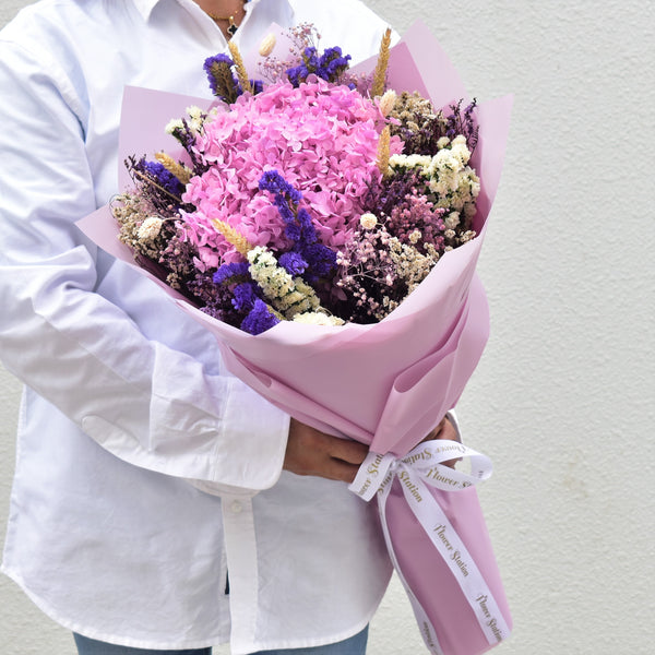 Dried & Preserved Flowers Dubai Flower Station