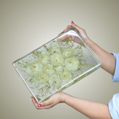 From I Do to Forever: Preserving Your Wedding Bouquet in Resin