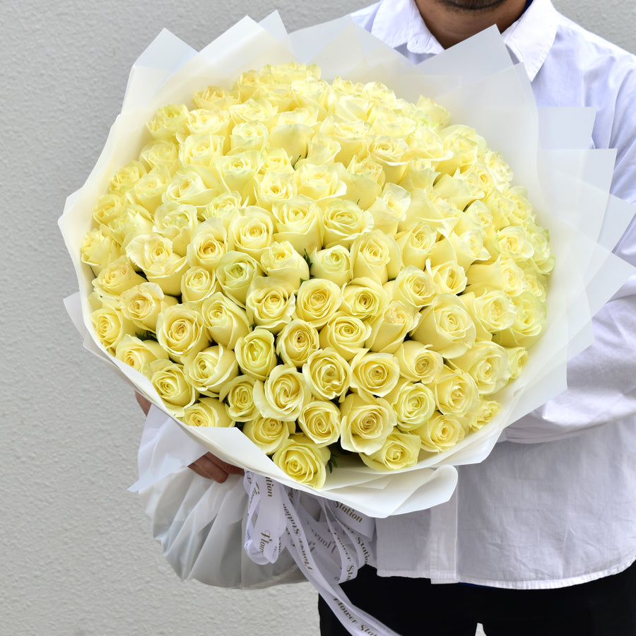 Snow White - Rose Bouquet - Flower Station Dubai
