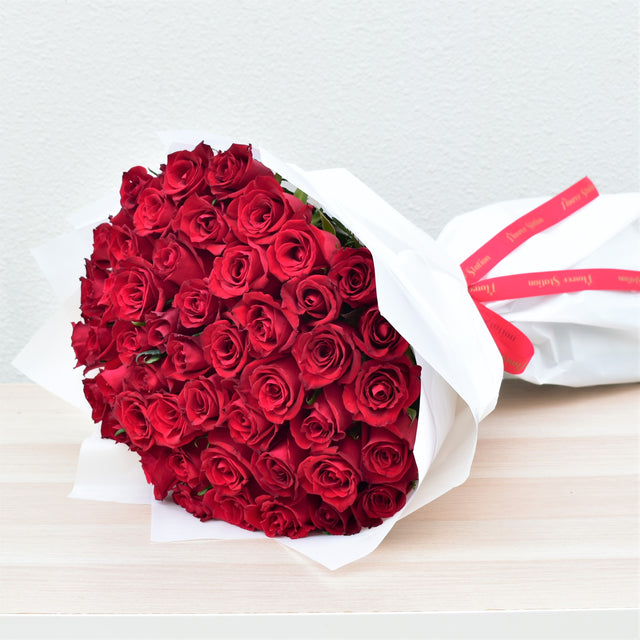 50 red roses bouquet