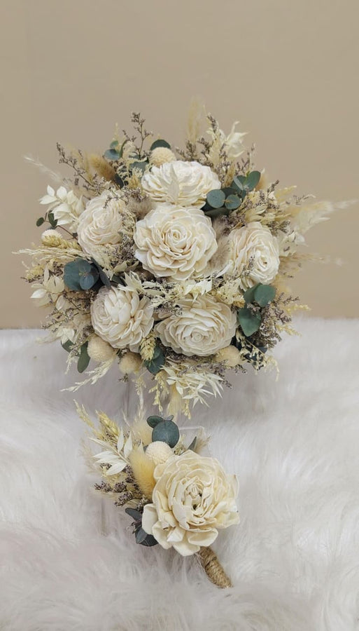 Pure Elegance – Bridal Bouquet