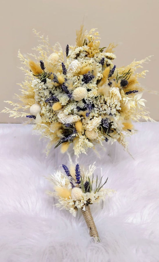 bridal bouquet of dried flowers
