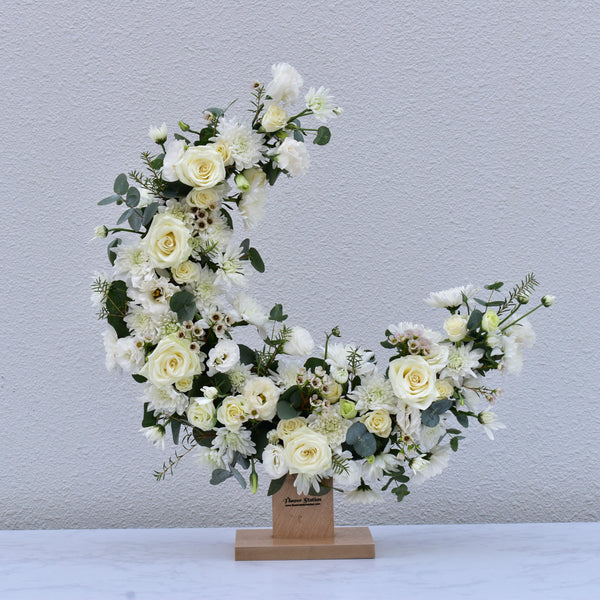 Serene - Crescent Moon - Flower Station Dubai