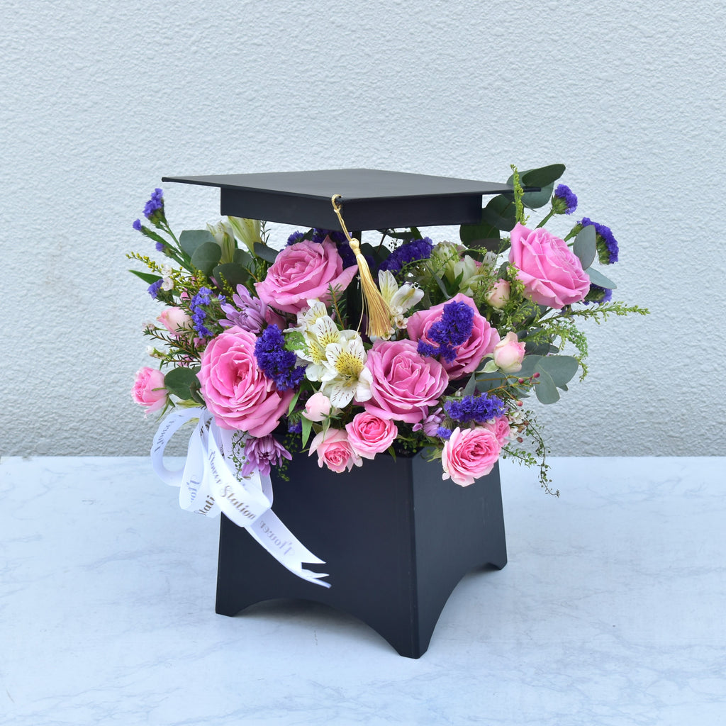 Happy Graduation Flower Box Dubai | Flower Station