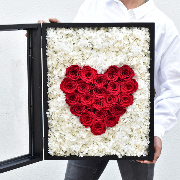 L O V E - Forever Flowers - Flower Station Dubai