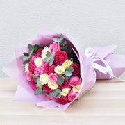 whtie, pink and fuchsia roses - Flower Delivery Dubai
