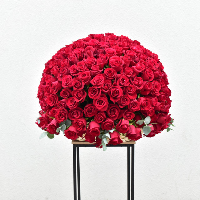 Roses - Flower Stand
