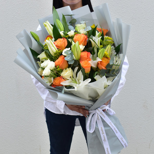 Sweet Hugs and Kisses - Mixed Bouquet - Flower Station Dubai