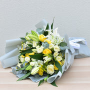 Warm Hugs and Kisses - Mixed Bouquet - Flower Station Dubai