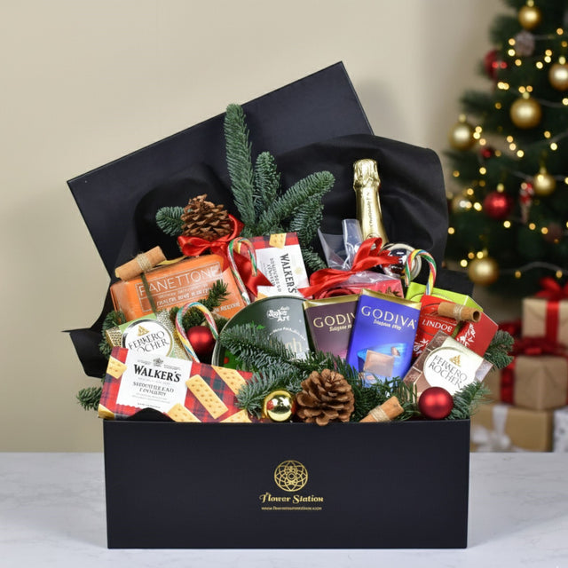 The Signature Christmas Hamper