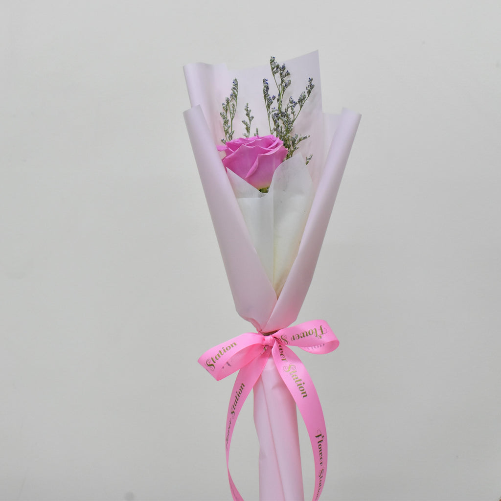 Splayed Single Roses Single Rose Bouquet - Pink | Flower Station