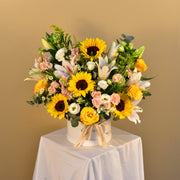 Sunflower Mixed Flower Box | Size:Medium
