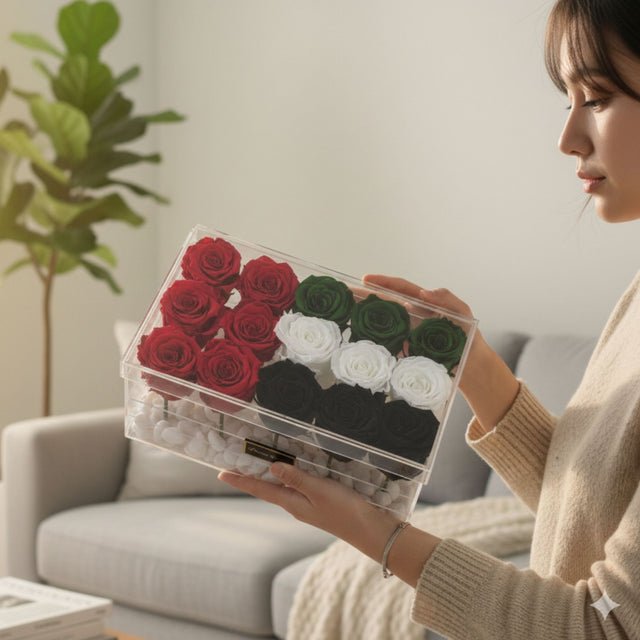 Eternal UAE Pride – Forever Rose Box