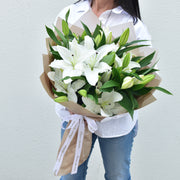 white lily bouquet