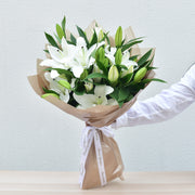 white lily bouquet