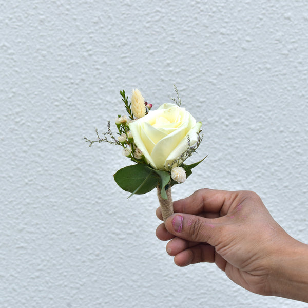 White Rose - Boutonniere - Flower Station Dubai