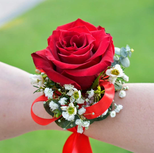 Red Romance - Corsage -  Flower Delivery - Flower Station Dubai